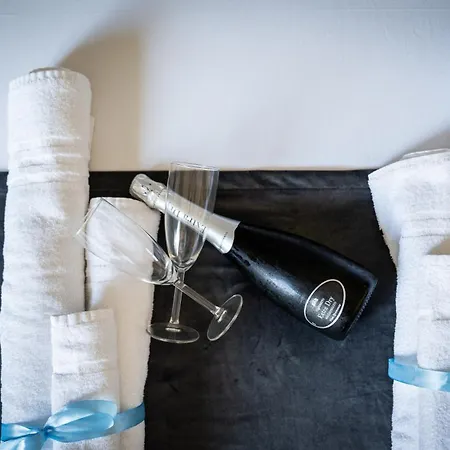 Celeste Bed & Breakfast 4*